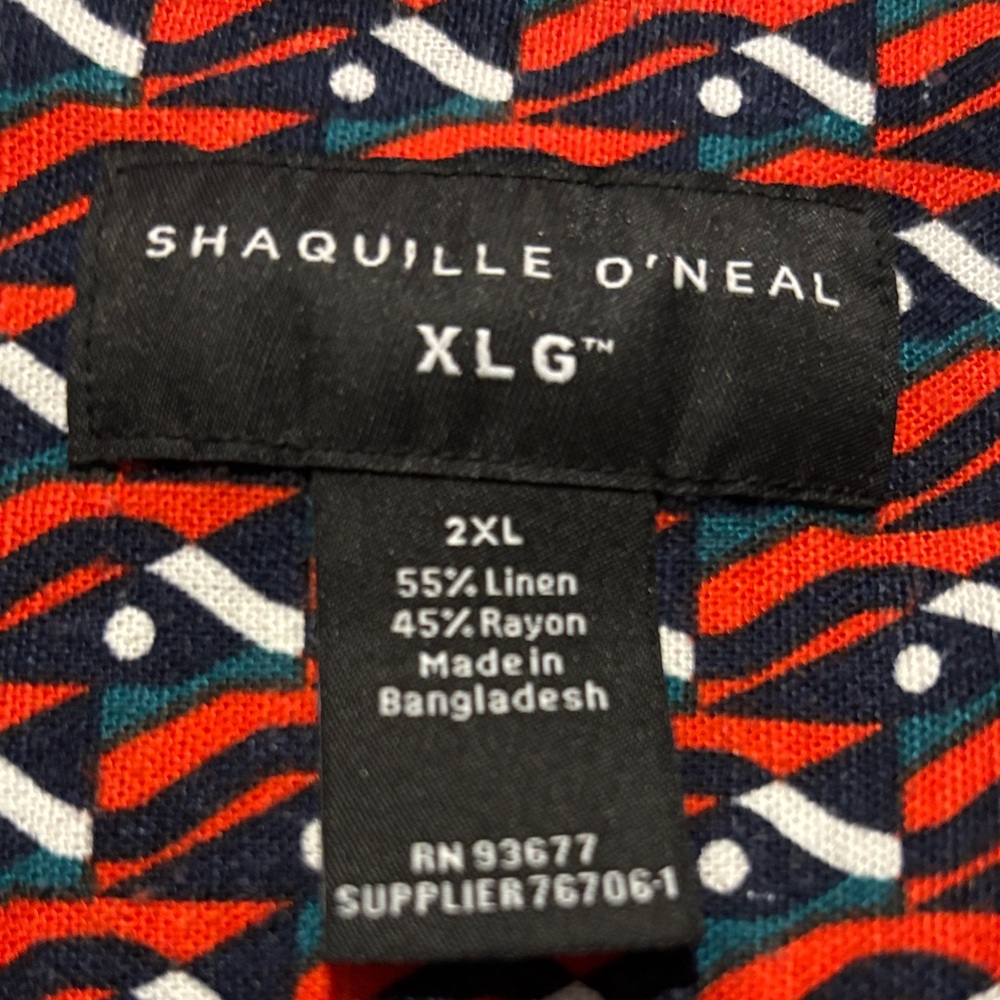 NEW Black and Red Patterned Men's Shirt by Shaquille O’Neal - Picture 6 of 8